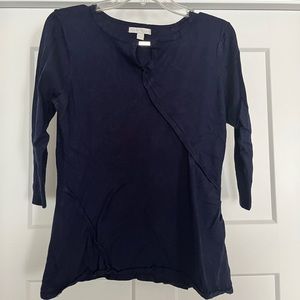Blue long-sleeved knit